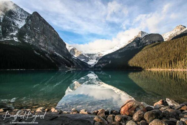 reflections-lake-louise-fall-autumn-shoulder-season-fewer-tourits-quiet-tranquil-cheaper-accommodation-mountain-scenery-victoria-glacier