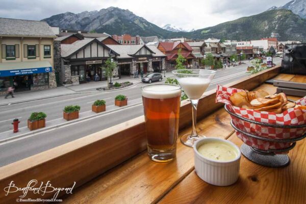 beer and chips with dip at the banff brewing company restaurant