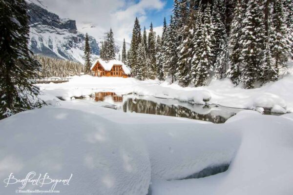 beautiful winter scenery at emerald lake