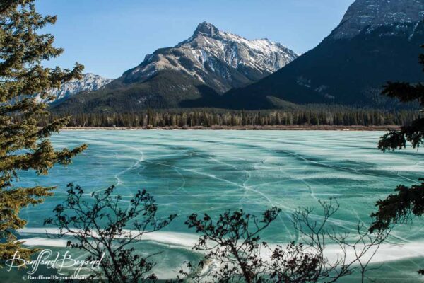 frozen gap lake along the bow valley trail between canmore and cochrane